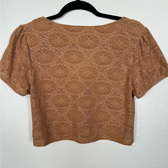SOLD ON DEPOP Urban Romantics crop top - Picture 2 of 2